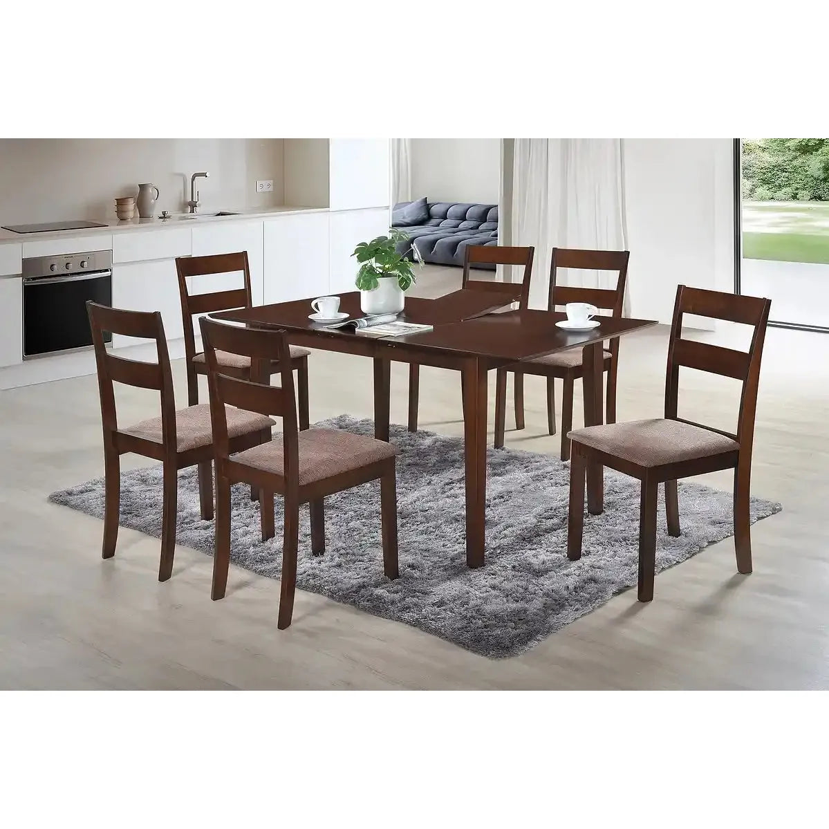 Dining room set with a wooden table and 6 chairs 