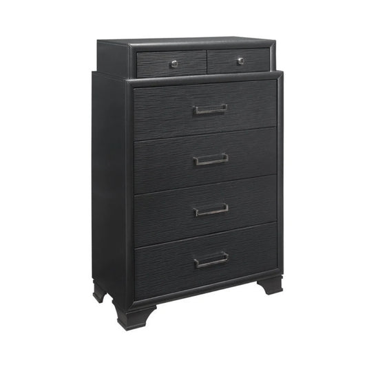 Gray chest with four drawers 