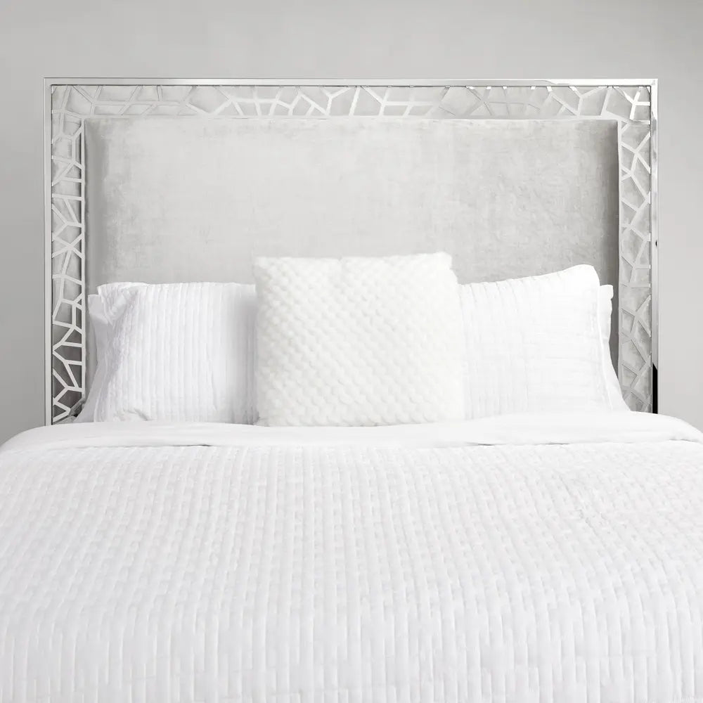 Luxurious Wellington Velvet Queen Bed – Grey Upholstery