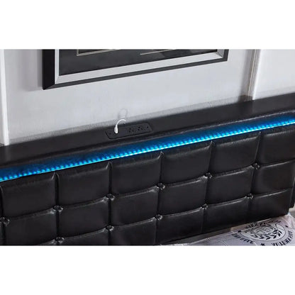 USB port of Black queen bed 